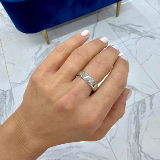 Metal Men’s Tiffany & Co. Tiffany Forever 950 Platinum Wedding Band Ring, Size 9 For Sale - Image 7 of 7