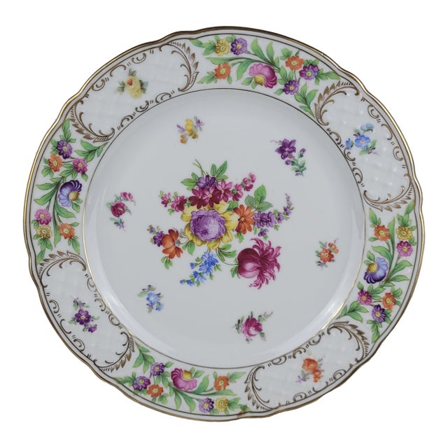 Early 20th Century Schumann Germany Empress Dresden Flowers Porcelain Dinner Plate For Sale