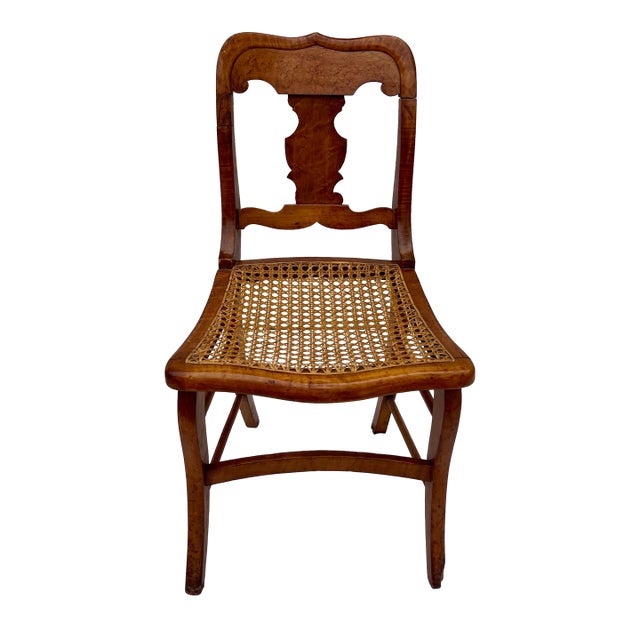 Early 19th Century Antique Federal Period Bird's Eye & Tiger Maple Dining Chair For Sale