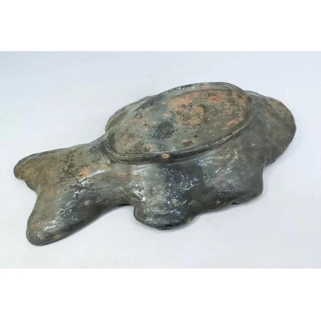 Gray Early 20th Century Japanese Meiji Ceramic Fish Serving Dish For Sale - Image 8 of 9