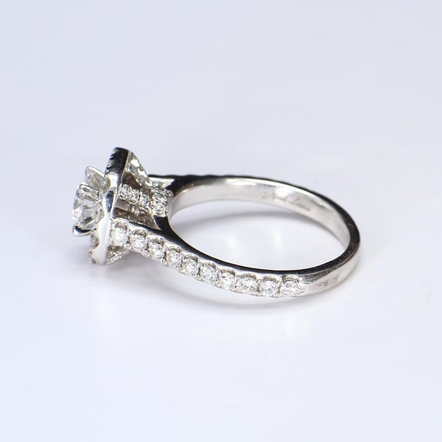 Neil Lane 14k White Gold Diamond Halo Engagement Ring With 0.5ct Round Brilliant, Size 4.75 For Sale - Image 4 of 11