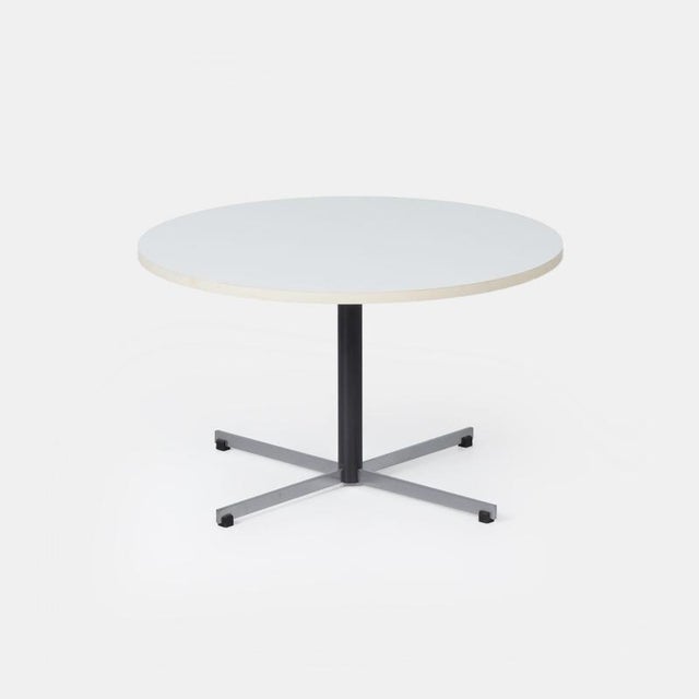 Round Model 3696 Coffee Table with White Melamine Top and Chrome Base by Gispen, 1970s For Sale - Image 11 of 11