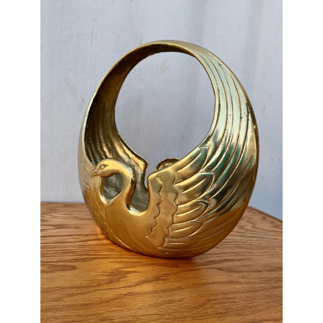 Mid-Century Modern Vintage Hollywood Regency Brass Egret Basket /Centerpiece. For Sale - Image 3 of 11