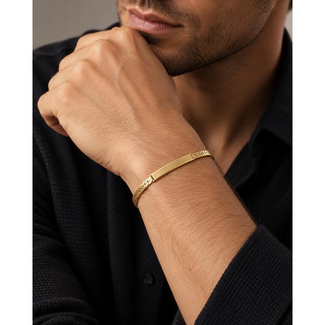 Mid-Century Modern Vintage 14k Yellow Gold Fish Link Id Bar Bracelet For Sale - Image 3 of 7