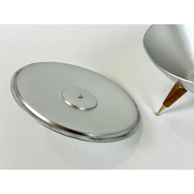 Mirro Medallion Tripod Serving Bowl with Lid, 1950s For Sale - Image 4 of 11