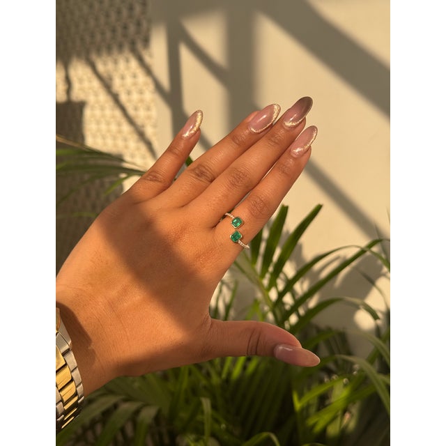 14k Gold Open Bypass Octagon Cut Emerald & Diamond Toi Et Moi Ring Size 6.5 For Sale In New York - Image 6 of 17
