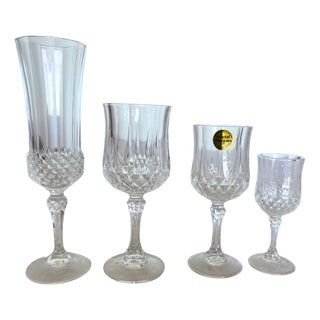 Longchamp Crystal Glasses by Cristal d'Arques, 1970, Set of 24 For Sale