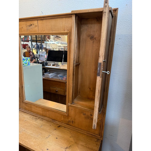 Early 20th Century Early American Pine Wood Vanity For Sale - Image 5 of 12