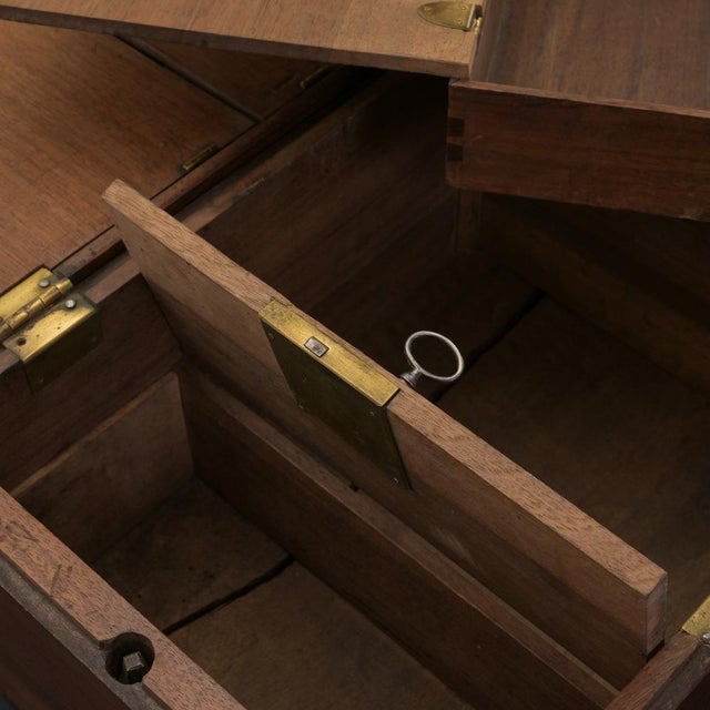 Brown Baroque Travel Box in Mahogany with Brass Fittings, 1750s For Sale - Image 8 of 10