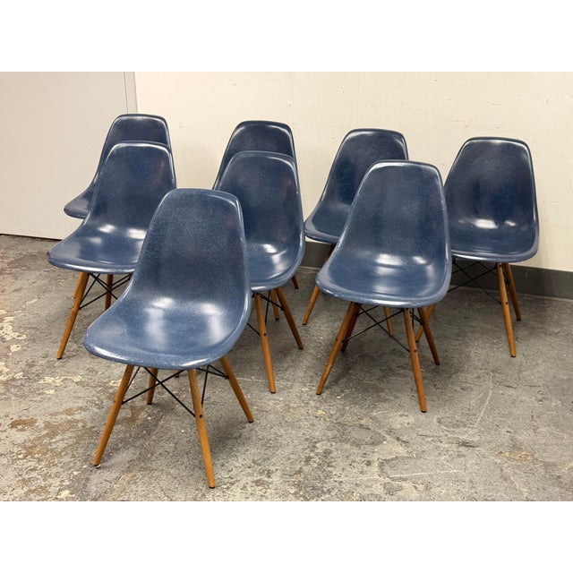 Mid-Century Modern Charles + Ray Eames Herman Miller Molded Fiberglass Chairs, Set of Eight For Sale - Image 3 of 12