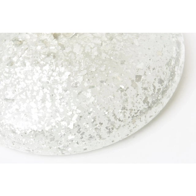 White Vintage Murano Seguso Attributed Round Glass Bowl With Silver Foil Aventurine For Sale - Image 8 of 12