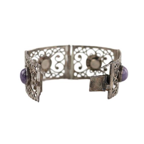 Silver Bracelet with Amethysts, Cabochon Cut. For Sale - Image 4 of 8