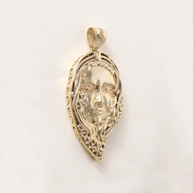 Modern 14k Gold Lady Goddess Portrait Cameo Pendant For Sale - Image 3 of 6