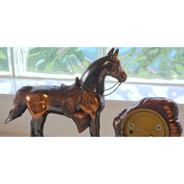 Vintage Copper Horse Mantel Clock by Wm. L. Gilbert – Electric Western Shelf Clock, New Haven Era Antique Collectible For Sale - Image 9 of 18