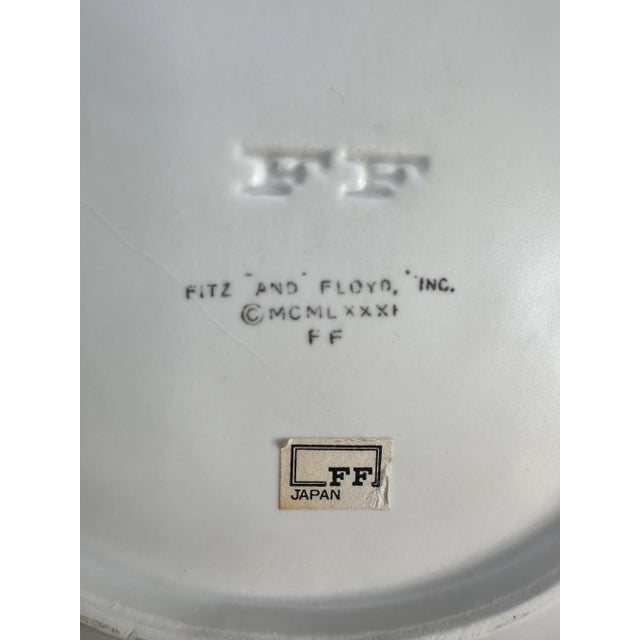 Ivory 1981 Fitz and Floyd Shell Plate For Sale - Image 8 of 12