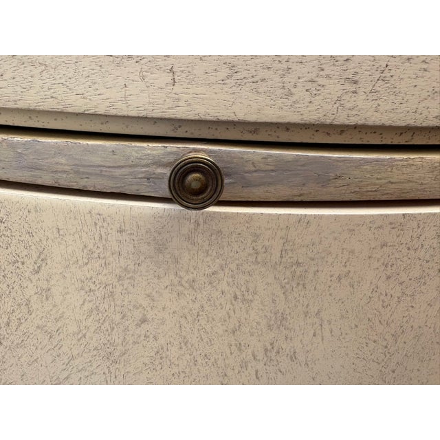 1980s Charles Pfister for Baker Furniture Oval Side/Bedside Table For Sale - Image 13 of 18