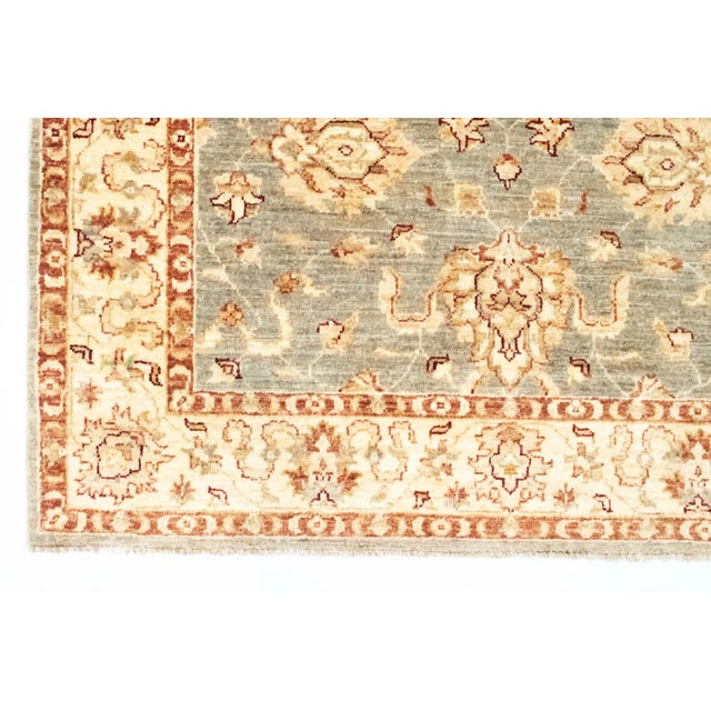 Middle Eastern Rug in Wool For Sale - Image 5 of 10