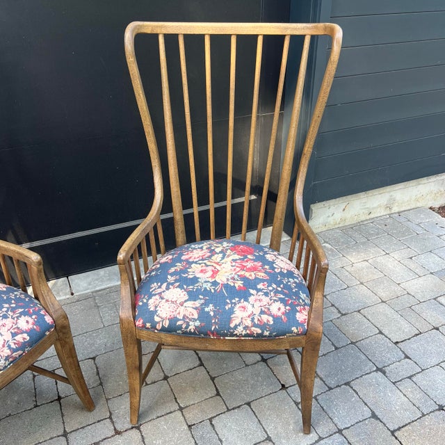 Mid-Century Modern Pair of Attributed Hooker Spindle Chairs With Ralph Lauren Upholstery For Sale - Image 3 of 7