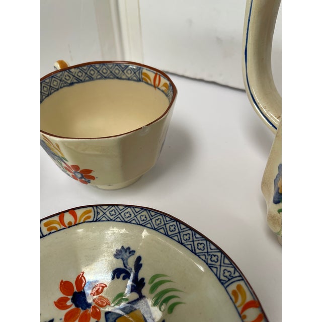 1880s Antique Mason’s English Ironstone “Jardiniere” Teapot, Cups and Saucers - Set of 7 - For Sale - Image 9 of 12