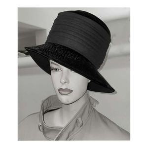 Vintage Ladies Sophistcated Black Hat