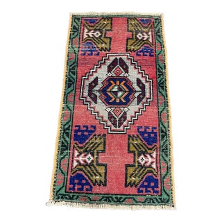 Turkish Yastik Rug 1'7" x 2'11" For Sale