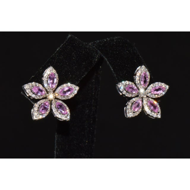 Minimalism Certified Natural 2.36cts vs F Diamond Pink Sapphire 18k Solid Gold Floral Earrings- 2 Pieces For Sale - Image 3 of 13