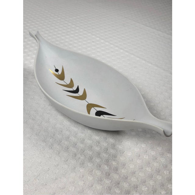 Stig Lindberg Stig Lindberg Pongo Leaf Tray: Mid-Century Modern Scandinavian Pottery For Sale - Image 4 of 11