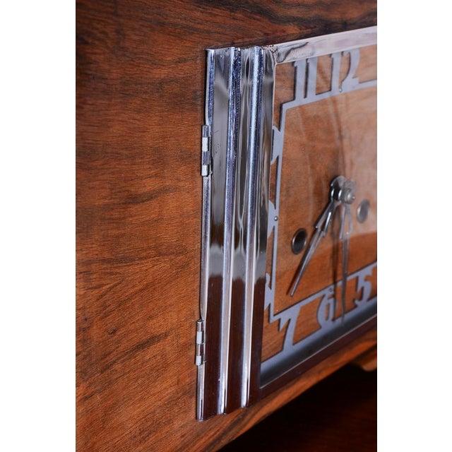 Wood Art Deco Table Clock in Walnut, Chrome, and Glass, Czech, 1920s For Sale - Image 7 of 13