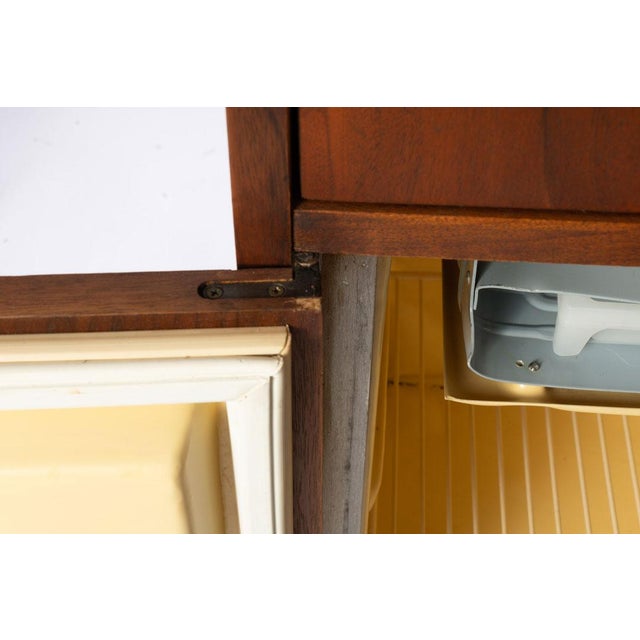 Mid-Century Bar For Sale - Image 4 of 18