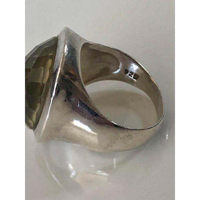 1990s Cushion Cut Lemon Quartz Sterling Ring, Size 8.25 For Sale - Image 6 of 9