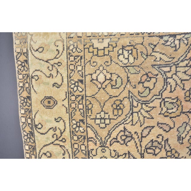 Vintage Anatolian Oushak Rug, 1960s For Sale - Image 6 of 16