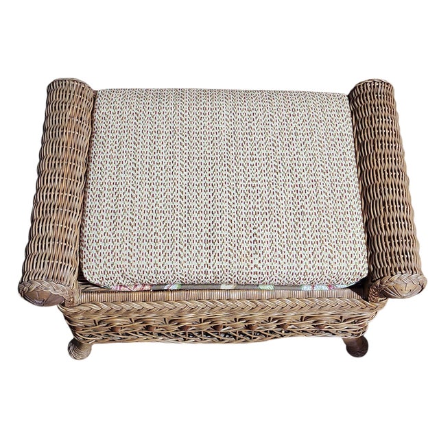 1920s Victorian Wicker and Rattan Parlor Suite- 3 Pieces For Sale - Image 10 of 12