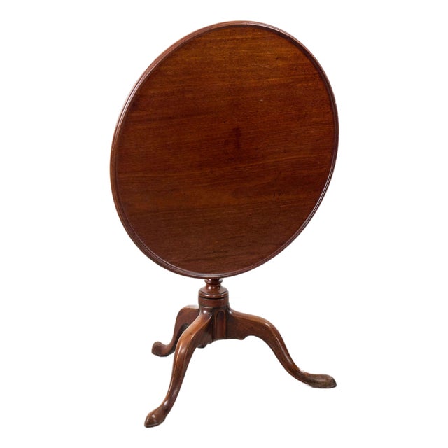 18th Century Georgian Pedestal Breakfast Table With Lip For Sale