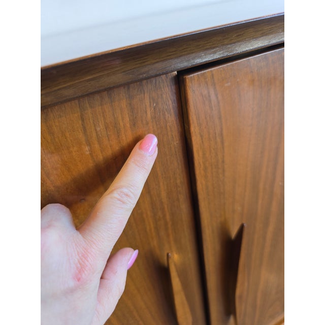 Wood 1960s Merton Gershun Walnut Low Dresser, Attributed For Sale - Image 7 of 9