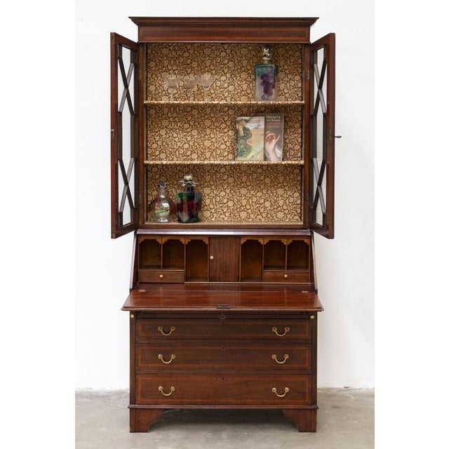 Antique English Display Cabinet, 1800s For Sale - Image 6 of 18