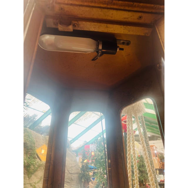 Mid-Century Hollywood Regency Gold Gilt Display Cabinet | Curio For Sale - Image 15 of 18