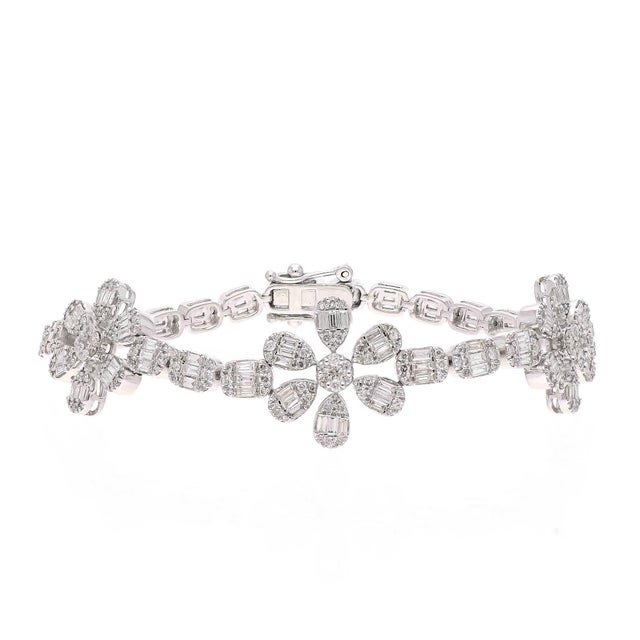 Natural Diamond Bracelet with Diamond and 18k Gold For Sale - Image 10 of 18