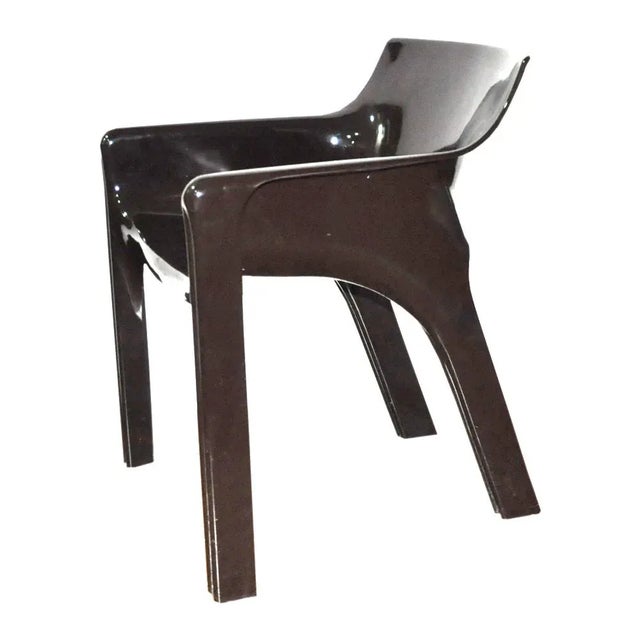 Brown Gaudi Chair by Vico Magistretti for Artemide, 1970s For Sale - Image 3 of 5
