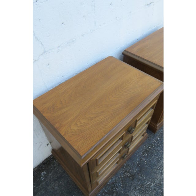 Drexel Mid 20th Century Modern Nightstands End Side Bedside Tables a Pair 6191 For Sale - Image 11 of 18