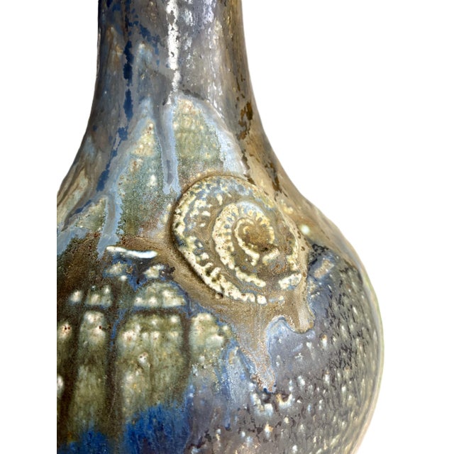 Signed 1970s Ceramic Sculptural Vase / Mid-Century Modernist Pottery For Sale In Cleveland - Image 6 of 10