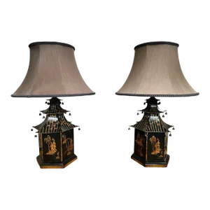 Chinosierie Tole Pagoda Bells Table Lamps With Silk Shades