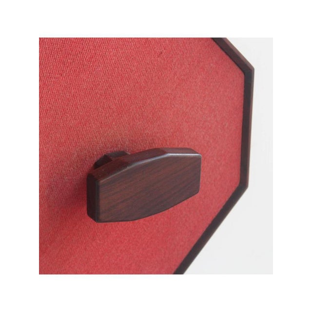 Type Octagonal coat racks (set of 3) Date 1970 Origin Italy Materials Fabric, Wood Conservation status Preserved Width 13...