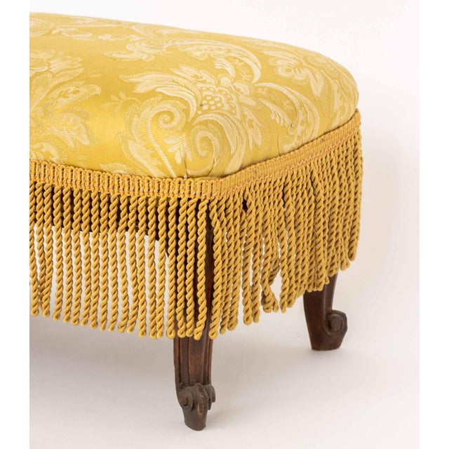 French Louis XV Style Yellow Damask Upholstered Ottoman For Sale - Image 3 of 9