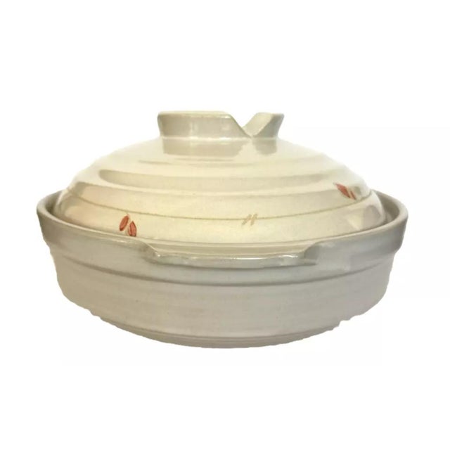 This Traditional Donabe casserole hot pot is made of high-quality earthen clay with a thick lid opening and lid to reduce...