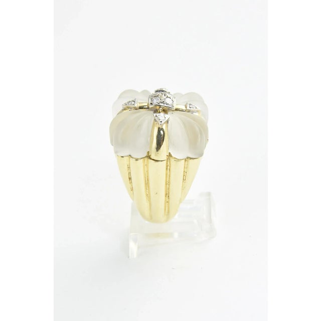 1970s Rock Crystal and Diamond Gold Present Cocktail Ring Size 5 For Sale - Image 4 of 8