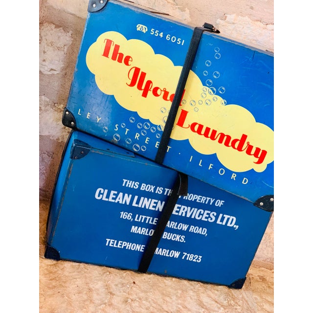 Early 20th Century Vintage English Laundry Mailing Box For Sale - Image 10 of 12
