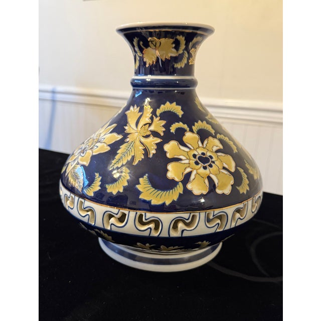 Asian Hand-Painted Vase For Sale - Image 6 of 15