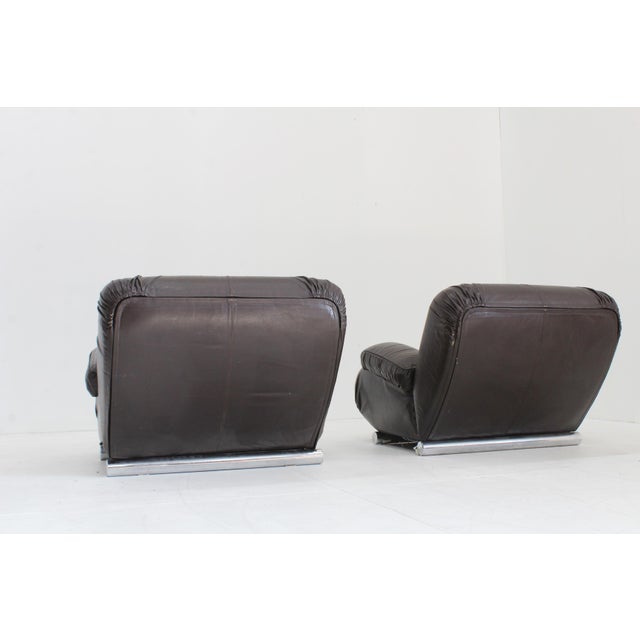 Vintage Lounge Chairs in Brown Leather by Giuseppe Munari, 1970s, Set of 2 For Sale - Image 3 of 10