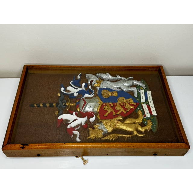 Late 20th Century Late 20th Century British Heraldic Armorial Shire Coat Arms of Chester Plaster Wall Sculpture in Cas For Sale - Image 5 of 11