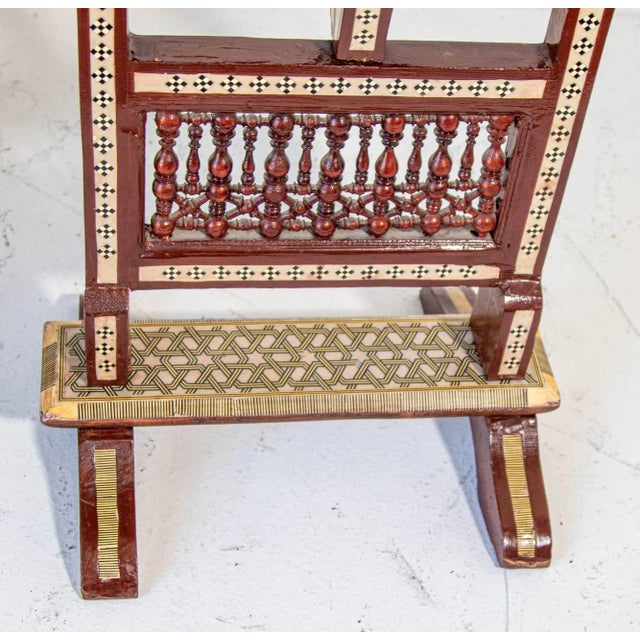 Mid 20th Century Egyptian Octagonal Side Table Islamic Moorish Tilt-Top Inlaid Table 1950s For Sale - Image 5 of 12